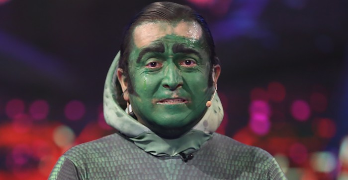 Yerko Puchento se emocionó durante emotivo discurso de apoyo a trabajadores de Canal 13