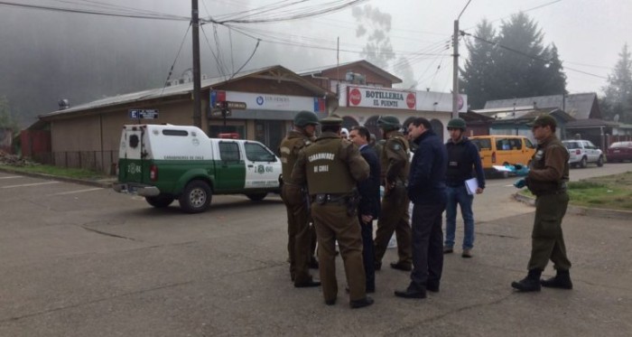 Ladrones asaltan Caja Los Héroes de Galvarino con rehenes: balearon a carabinero