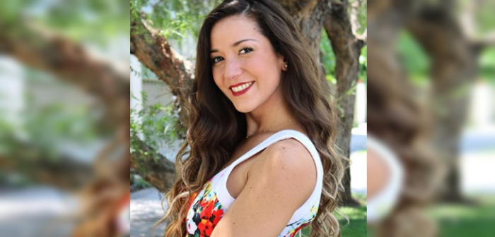 Monserrat Torrent deslumbró a seguidores con fotos en traje de baño desde Brasil