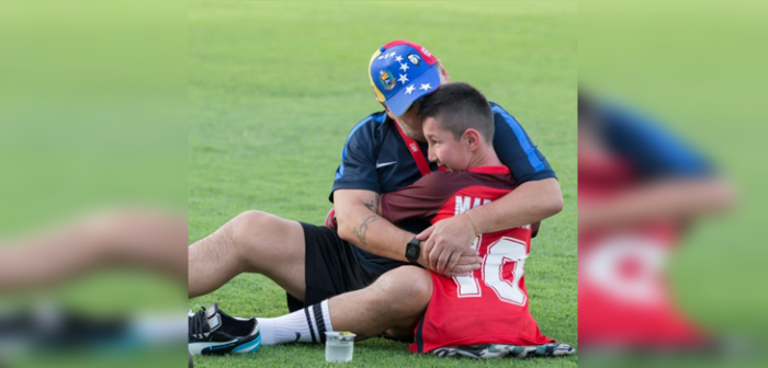 Por eso lo consideran ídolo: Diego Maradona le cumplió el sueño a pequeño niño sin piernas
