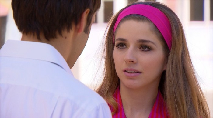 ¿Mala madre? La actitud de María Elsa en nocturna de Mega que se ganó críticas de tuiteros