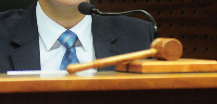 10 años de cárcel: la sentencia que recibió joven que mató a ladrón que robaba su auto