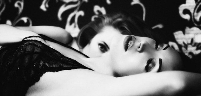 Pareja quiso revivir su pasión con trío sexual y casi termina en tragedia por los celos