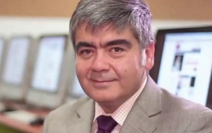 Carlos Tejos hace particular llamado a sus colegas a través de Twitter