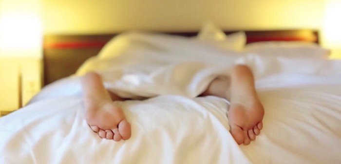 Mujer estaba segura que su pareja le era infiel: cobró dolorosa venganza