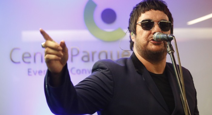 Médicos confirman que adicción al alcohol provocó daño hepático a Álvaro Henríquez