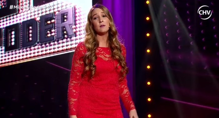 Ex ‘Minas al Poder’ Valentina Saini deslumbró con elegante semidesnudo en Revista Viernes