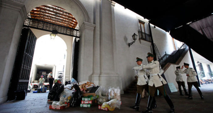 Absurdo: Gobierno compra $33 millones en bolsas plásticas a días de llamar a no usarlas