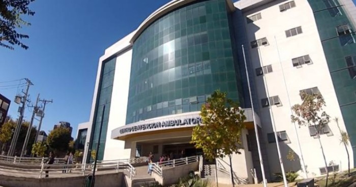 El drama que enfrenta bebé de un año tras tragarse una pila: deberá ser intervenida