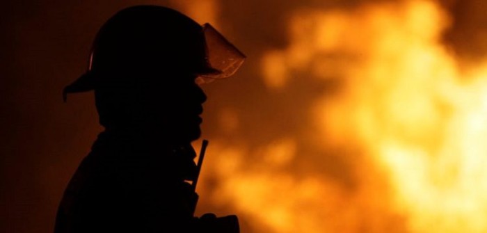 Sujeto habría incendiado casa de su madre porque lo echó del hogar tras violenta discusión