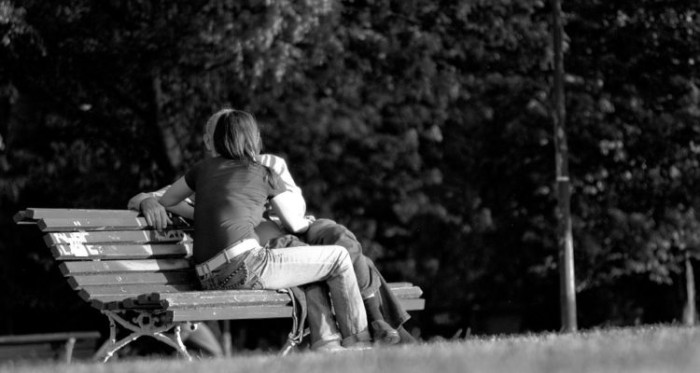 ¿La pasión fue más fuerte? Pareja es detenida tras tener sexo en parque de Arica