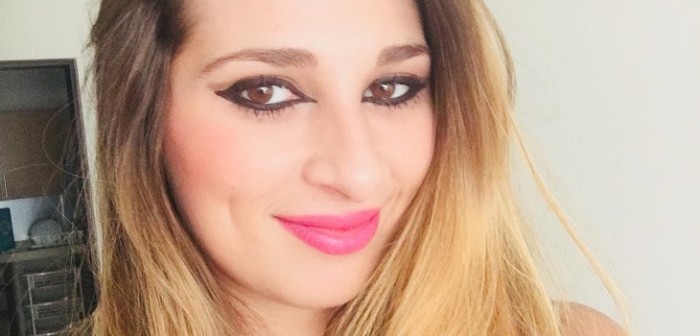 Perla Ilich presume junto a sus grandes hijos los útiles regalos que recibió en su día