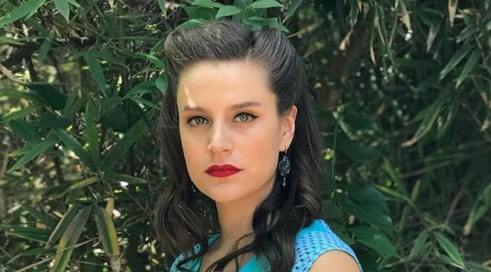 Alejandra Araya reveló cómo se grabó espeluznante escena de violación en nocturna de Mega