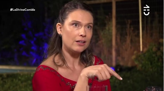 La cruda confesión de Catherine Mazoyer sobre relación con hombre de 21 a los 13 años