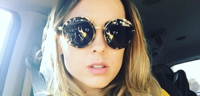 'Rojo': invitación de Álvaro Escobar a Maura Rivera se ganó las bromas de televidentes