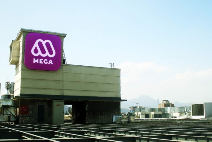 Director de prensa Jorge Cabezas deja Mega para emprender nuevo desafío