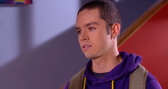 ¿Complicará a Matilde? Actor Rodrigo Walker de 'Wena Profe' apareció en 'Si yo fuera rico'