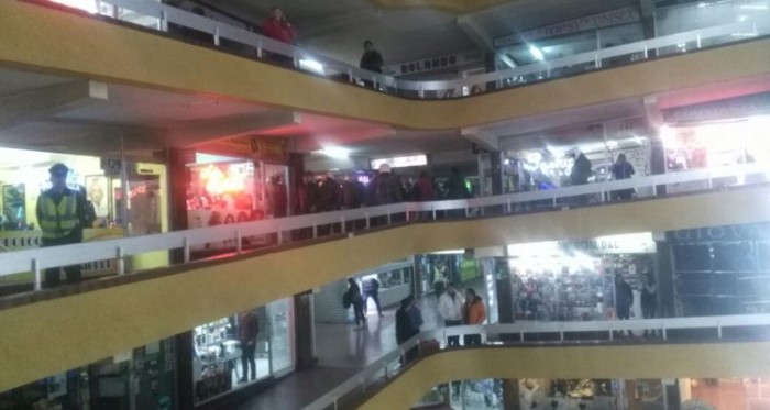 Tiroteo en galería de Concepción: hombre le dispara a dos mujeres y luego se suicida