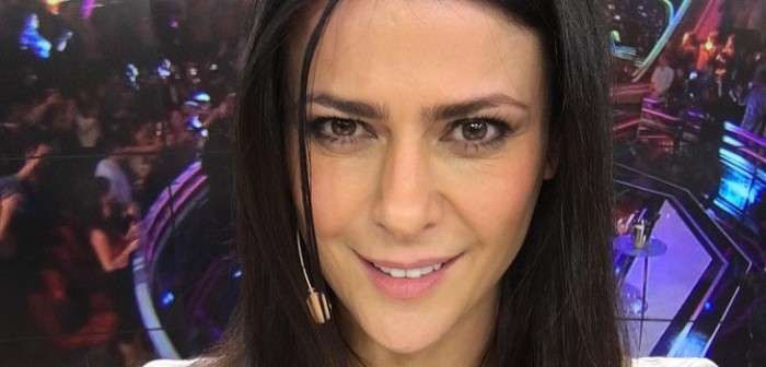 'Bienvenidos': el guiño a la diversidad sexual en look de Tonka Tomicic que pocos notaron