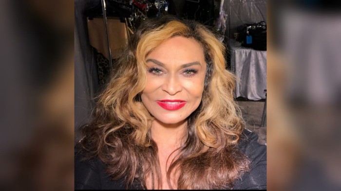 Talento heredado: madre de Beyoncé cautiva en Instagram con baile al ritmo de su hija