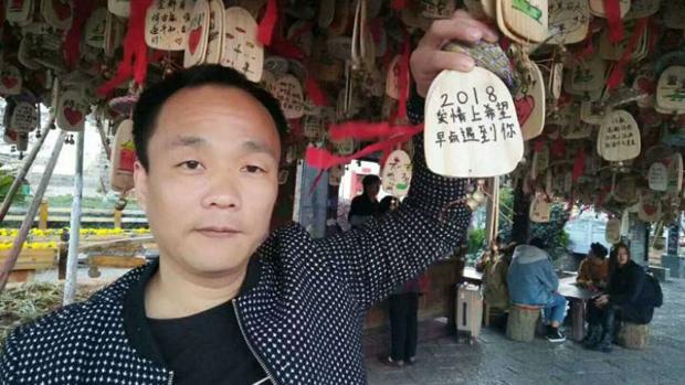 Sólo quiere casarse: chino de 31 asegura haber sido rechazado por 80 mil mujeres