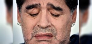 Maradona reaparece tras el Mundial en un deplorable estado durante entrevista en Argentina