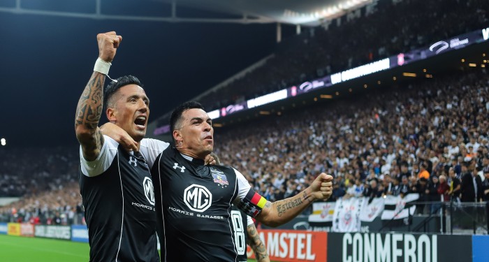 Hinchas celebraron con hilarantes memes la clasificación de Colo Colo en Copa Libertadores