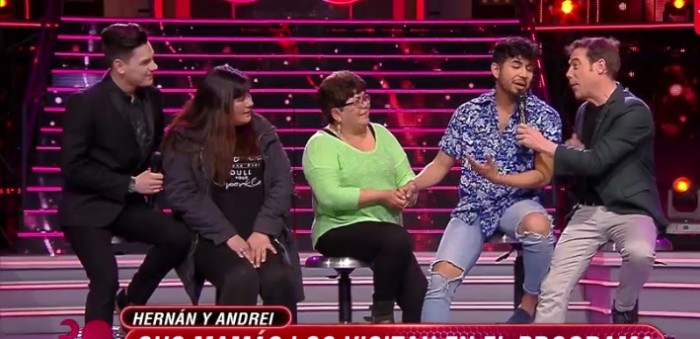 Andrei conoció en vivo a su suegra en visita sorpresa a Hernán: tuiteros amaron el momento