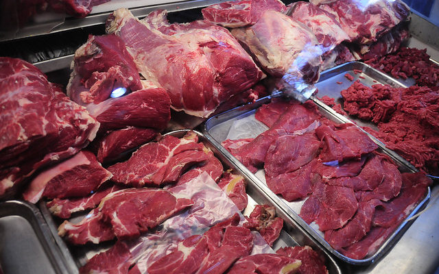 ¿No es para Fiestas Patrias? Gobierno explica por qué razón compró 800 toneladas de carne