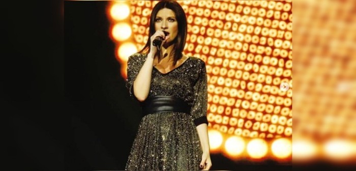 Un concierto para no olvidar: Laura Pausini fue golpeada por fan durante show en Perú