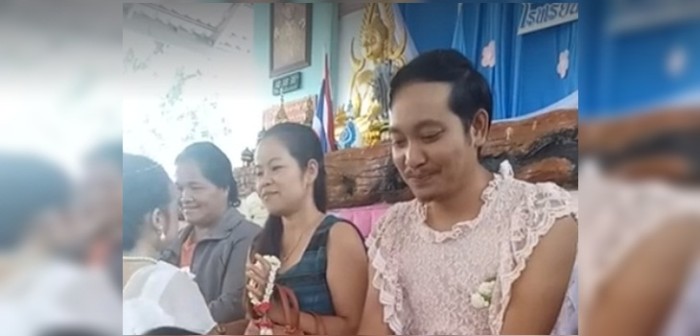 Papá se vistió de mujer para ir con sus hijos a la escuela por bella razón: se hizo viral