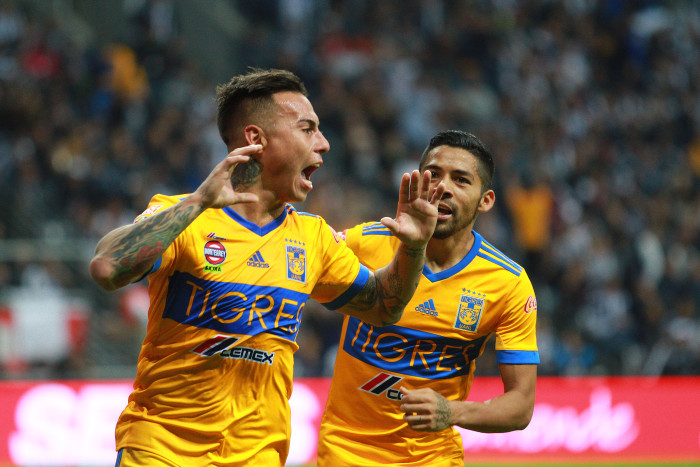 Eduardo Vargas es víctima de millonario robo en su casa ubicada Chicureo