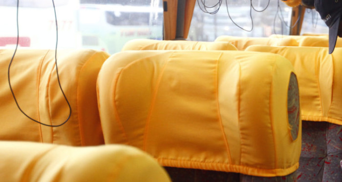 Hombre fue detenido acusado de abusar de mujer en un bus: víctima pidió ayuda a auxiliares