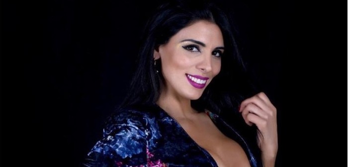 Jocelyn Medina cautivó con sesión egipcia y semidesnuda: prepara sexy show con amigas