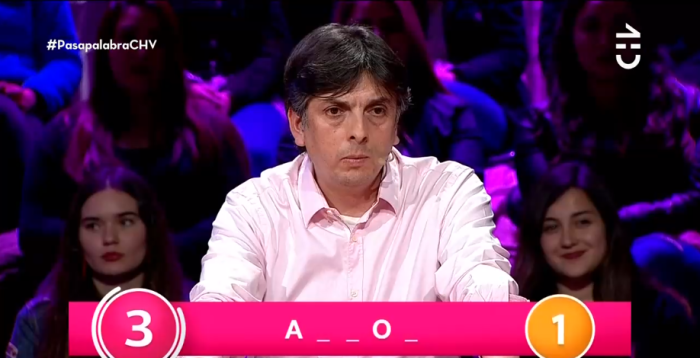 Su cara lo dice todo: la expresión de Luis Medel por desempeño de su equipo en Pasapalabra