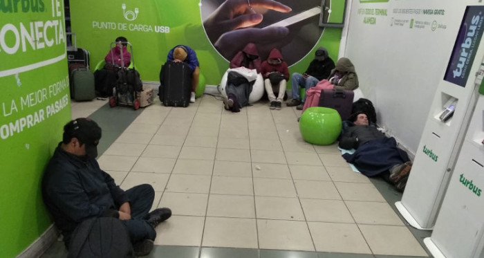 Infeliz inicio del '18': 50 personas no pudieron viajar por malinterpretación de pasajes