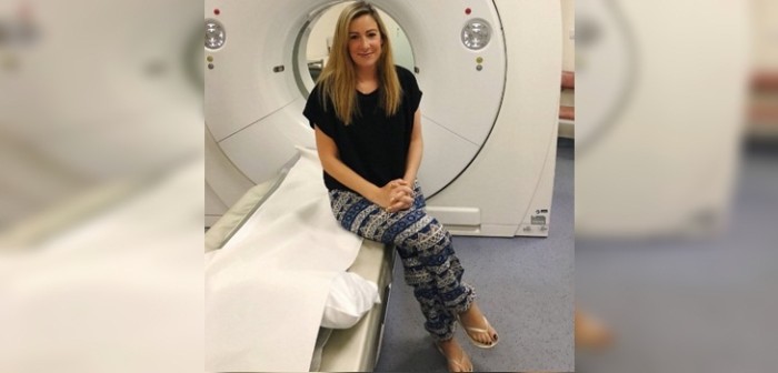 A 2 días de despedirse en Twitter locutora de BBC murió tras dura batalla contra el cáncer