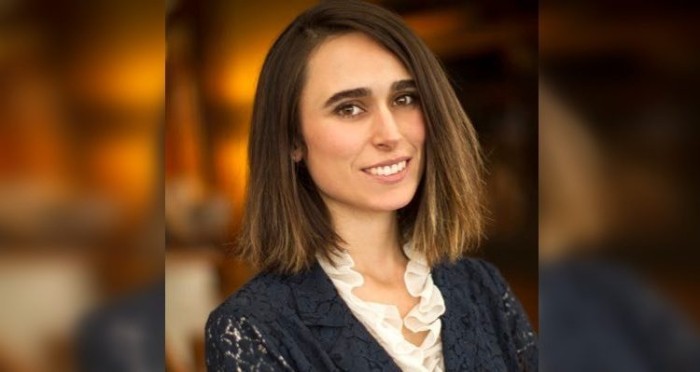 Esclava de sus palabras: sobrina nieta de Pinochet es sacada de ministerio por alabarlo