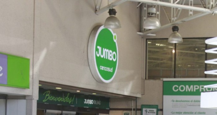 Chuletas y fideos: colación de Jumbo Puerto Montt dejó a 20 trabajadores intoxicados