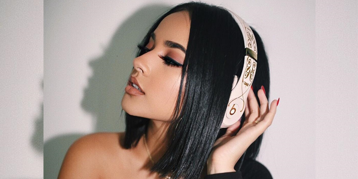 'La novia loca': el original (y sensual) disfraz de Halloween de Becky G