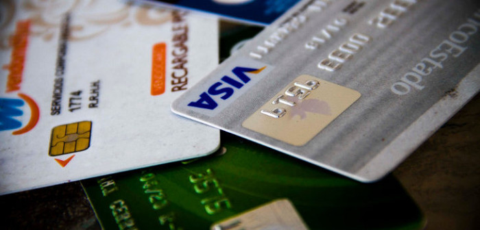 ¿Usas tarjeta con sistema de pago “sin contacto”? Aprende cómo evitar clonación de datos