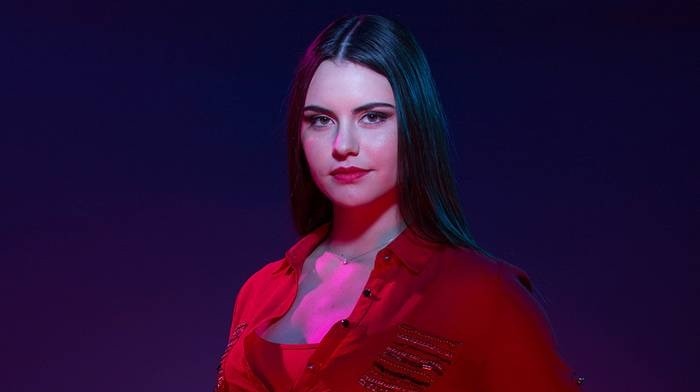 ¿Por qué la nueva temporada de Rojo aún no convence al público? Emilia Dides cree saberlo