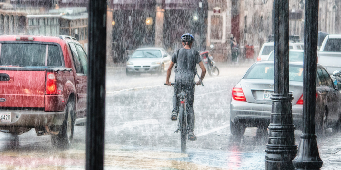 Madre mostró las graves consecuencias en su cuerpo tras proteger a su bebé de los granizos