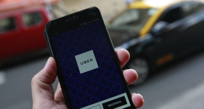 Transportes propondría un plazo fijo de inscripción para conductores de Uber y similares