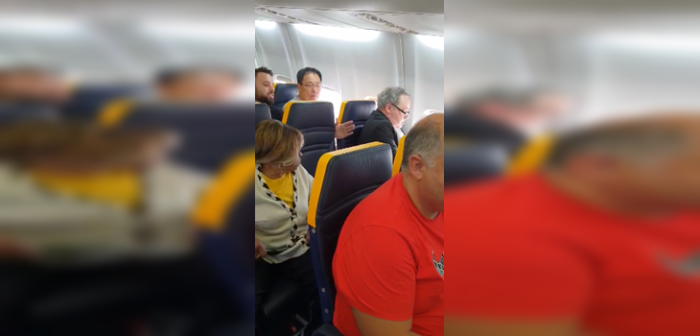 Indignante ataque racista genera debate en redes: pasajero trató a mujer de 