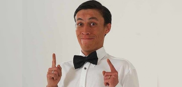 La gran deuda que tiene complicado al 'Poeta' y que explica por qué hoy reparte volantes