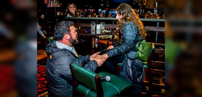 De película: la genial propuesta de matrimonio que preparó angelino y que se hizo viral