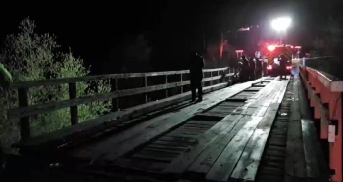 Se les rescató pero no resistieron: mujer y adolescente fallecen tras accidente en Cañete