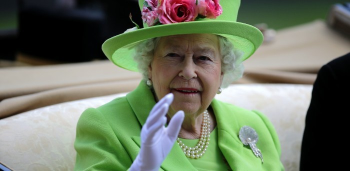 Links that Last: la muestra histórica que recordará visita de la Reina Isabel II a Chile