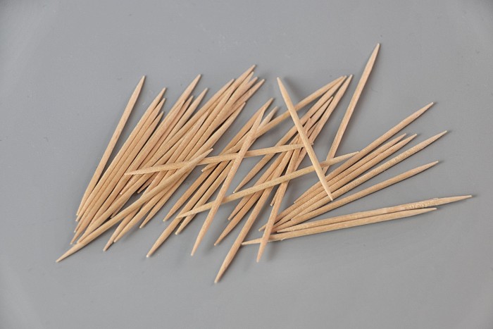 No se dio ni cuenta: médicos hallan mondadientes incrustado en estómago de una mujer